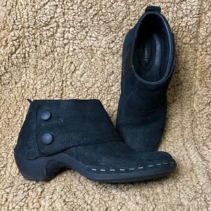 Merrell Black Ankle Booties Women’s 11